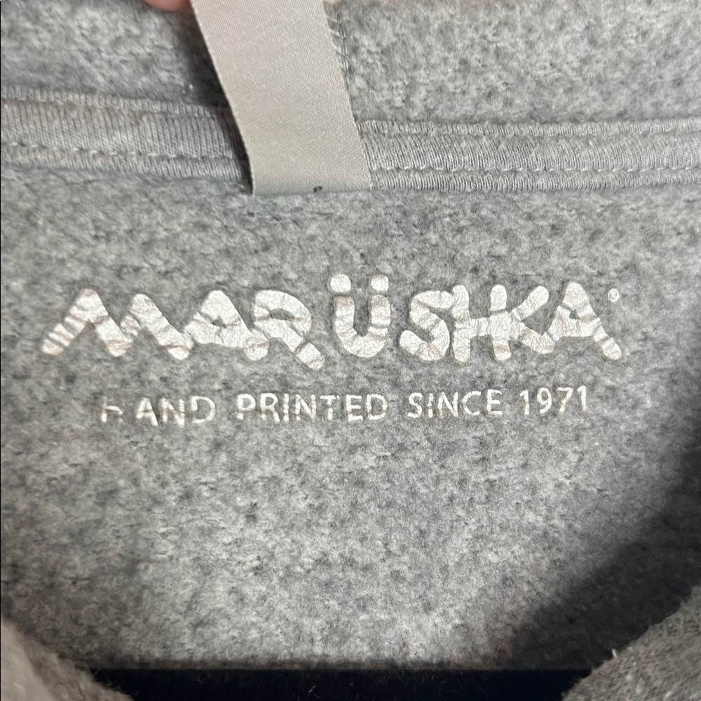 Marushka Blue Eyed Cat Whimsical Wearable Art gray pullover hoodie size Medium - Picture 9 of 15